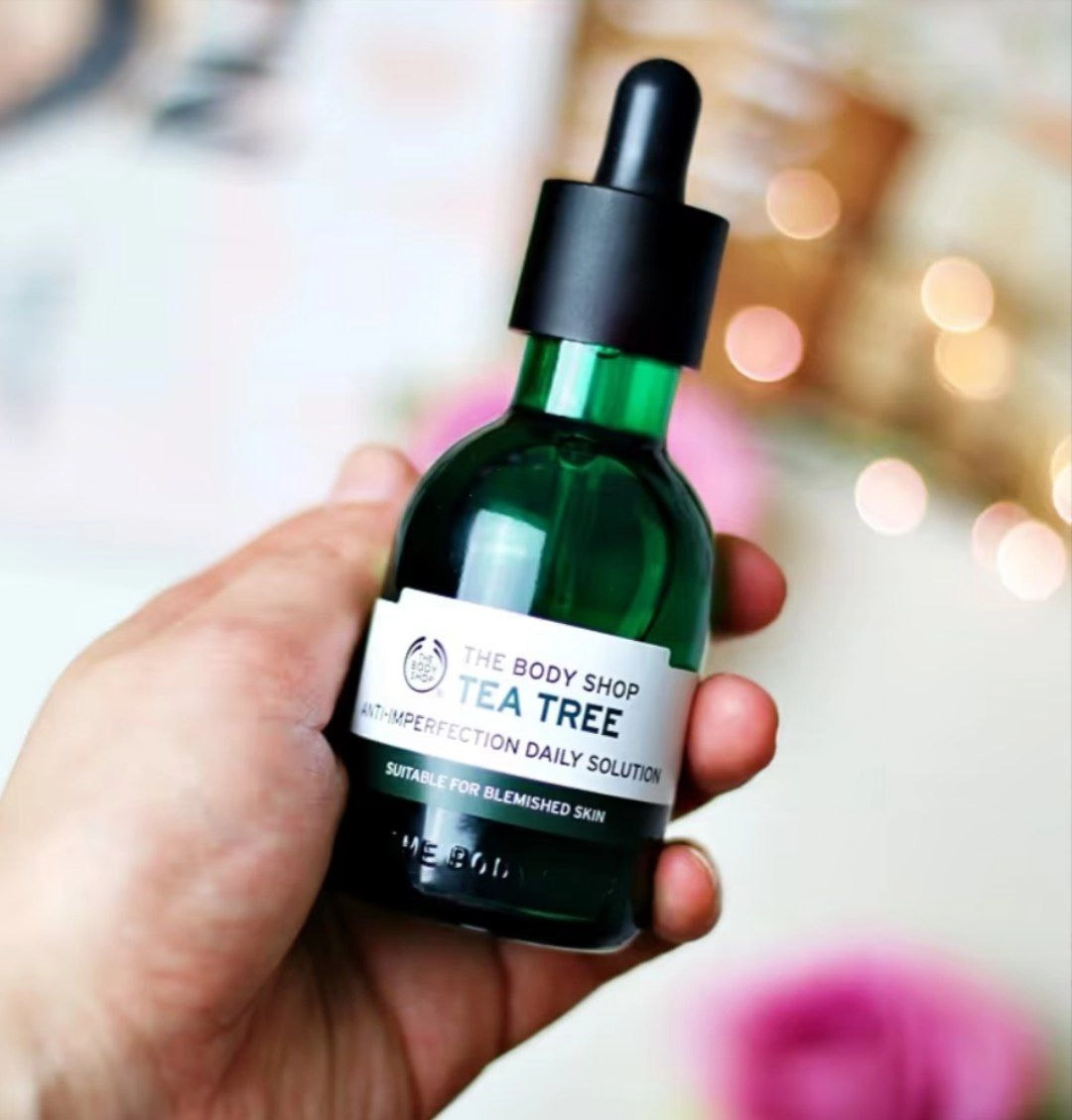 سرم ضدجوش درخت چای بادی شاپ The Body Shop Tea Tree