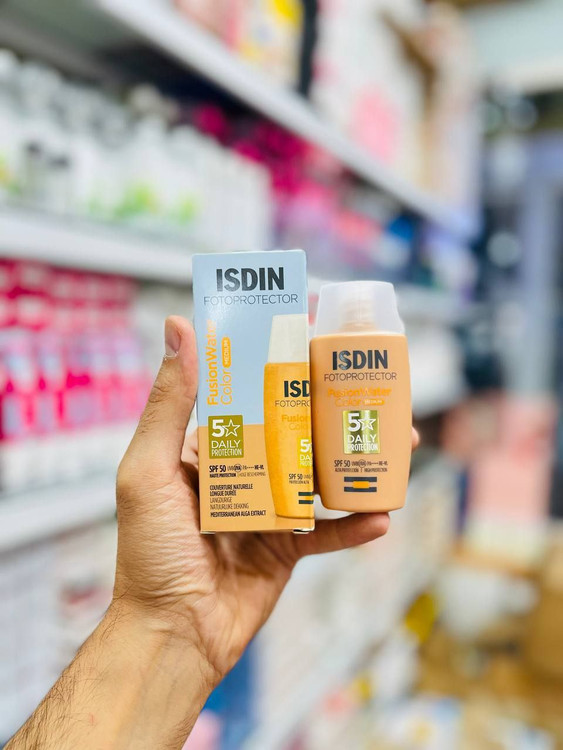 ضد آفتاب رنگی فیوژن واتر رنگ مدیوم ایزدین spf 50