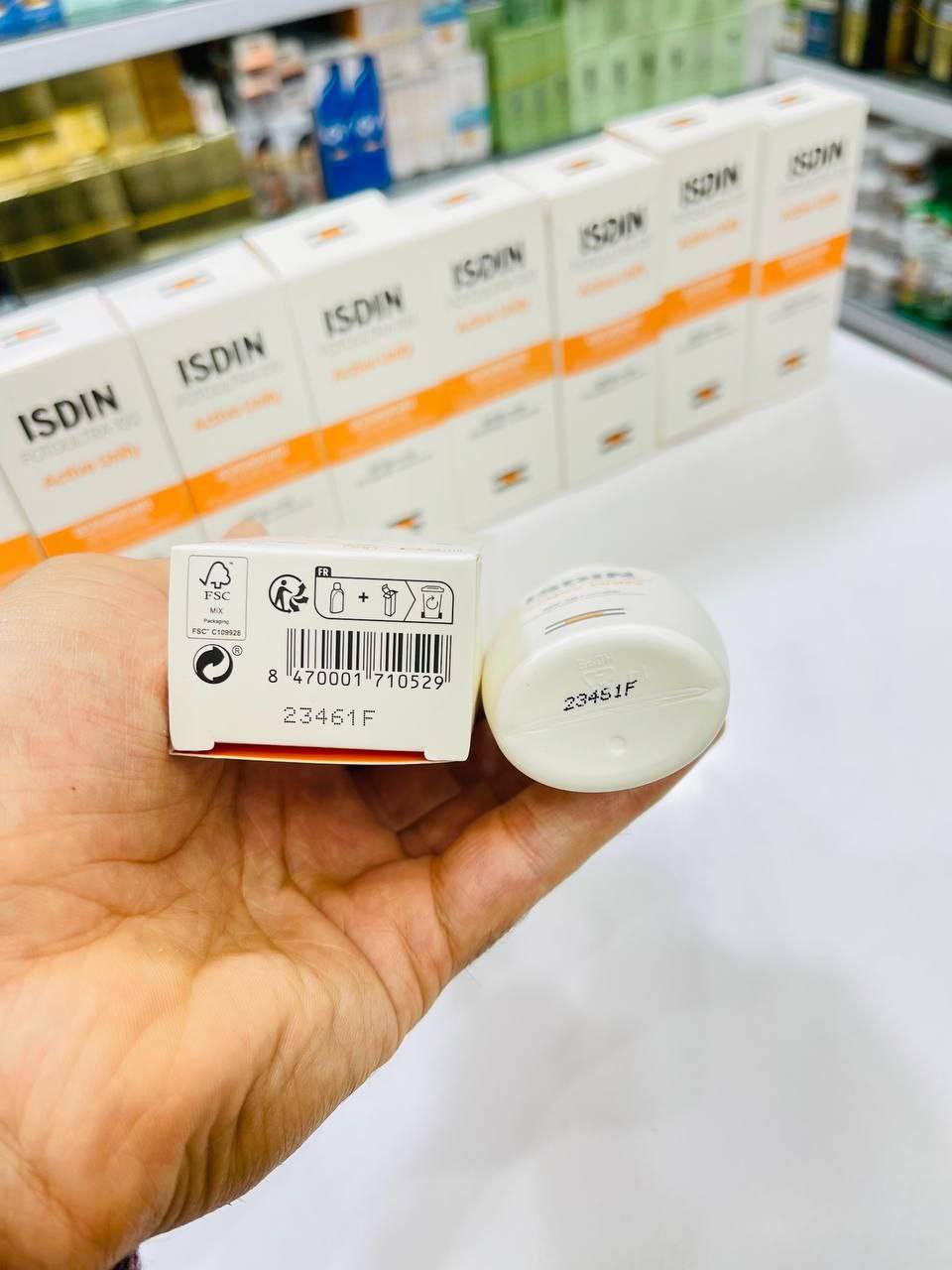 ضد آفتاب و ضد لک بی رنگ ایزدین اکتیو یونیفای با +SPF50