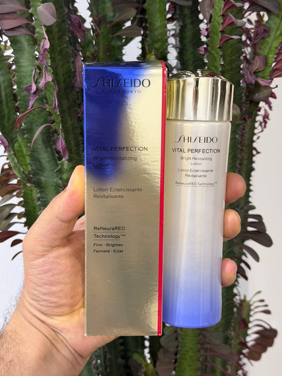 مجموعهای از نرمکننده و امولسیون